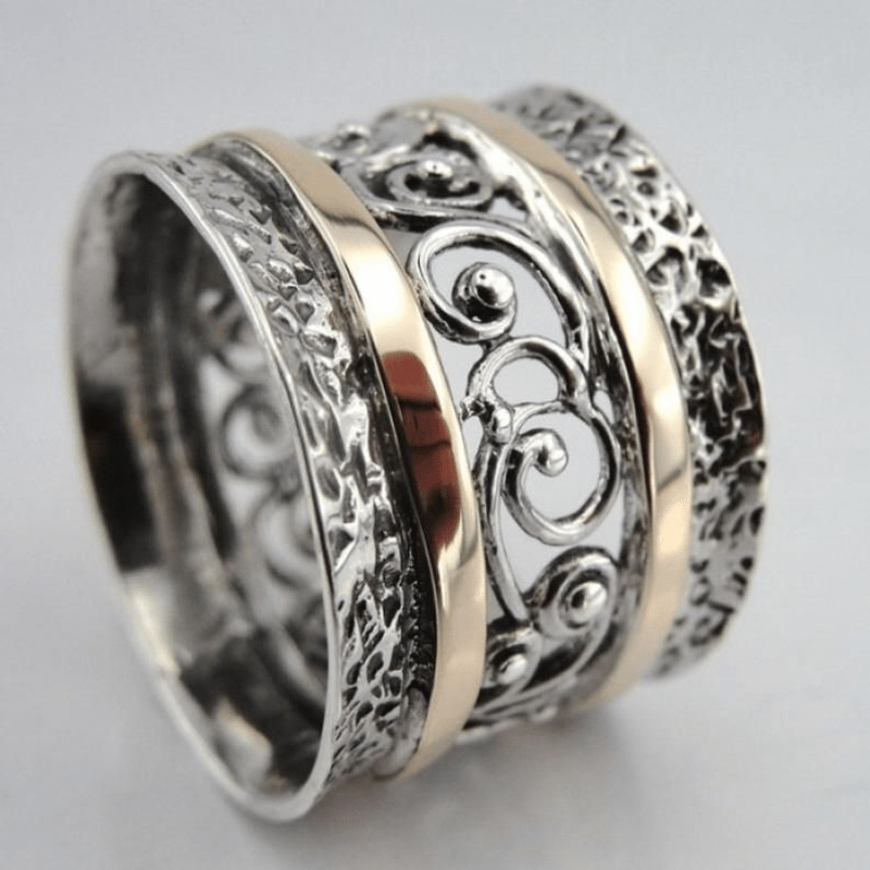 Women's Vintage Two-Tone Three-Layer Textured Fashion Ring